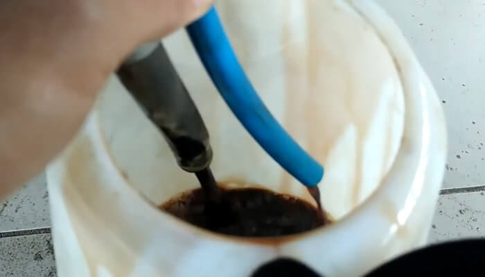Выгоняем остатки старого масла из 6-ст акпп Хендай Солярис 2014-2017